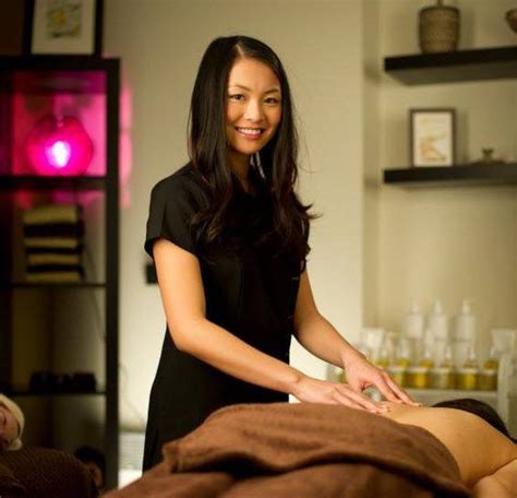 Full Body Sensual Massage Erotic massage Banjaran